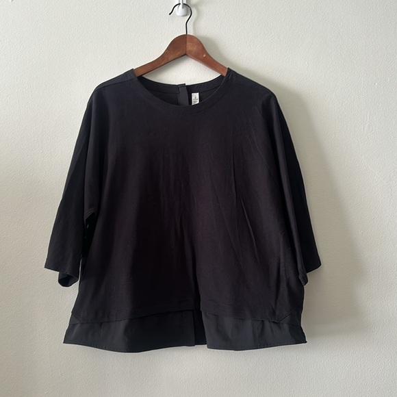 Lululemon Love to Layer Shirt 8 Black - Picture 4 of 8